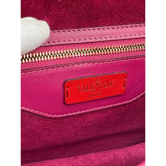 Rockstud Demilune small cross body bag In Camelia Red - Picture 11 of 16